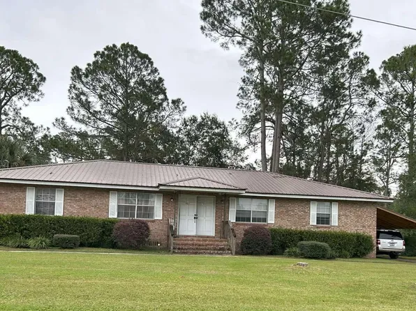445 SW Quail Heights Ter, Lake City, FL 32025