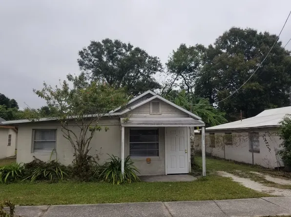424 Camellia Dr, Winter Haven, FL 33880