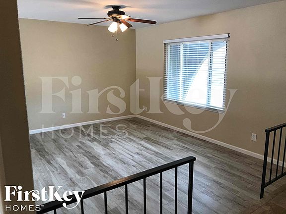3rd image of 4149 W Shangri La Rd