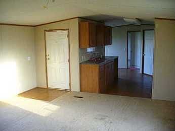 5th image of 1309 County Road 607