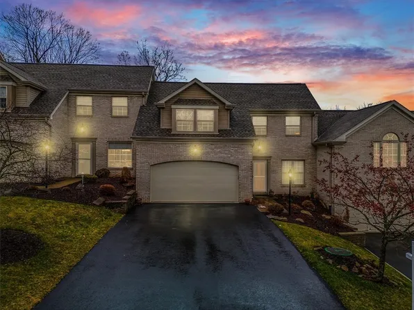 304 Parkview Dr, Pittsburgh, PA 15236