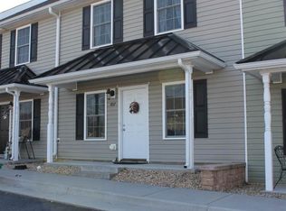 807 Carson Cir, Grottoes, VA 24441