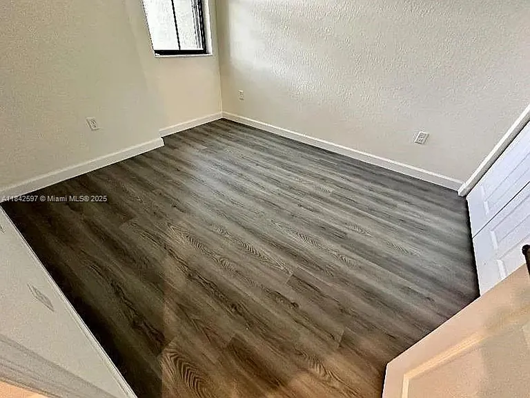 3371 W 106th Ter #0 — Photo 9