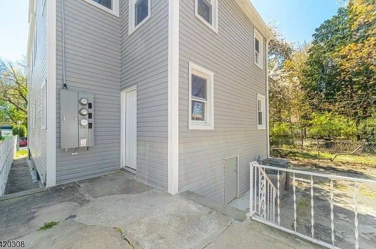 155 Tichenor Ave #1 — Photo 2
