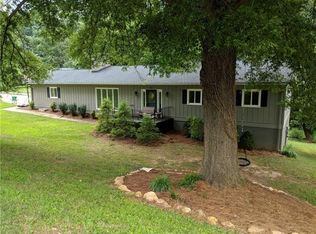 2023 12th Street Dr NW, Hickory, NC 28601