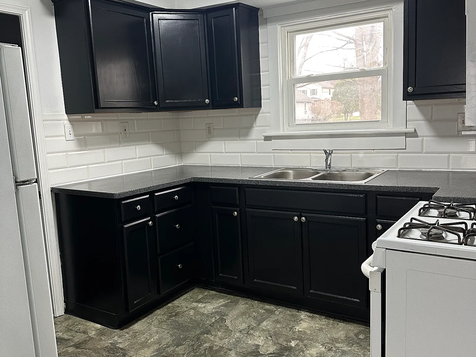 3 bed, 1144 sqft, $1,400 — Photo 3