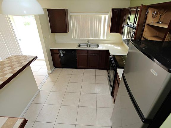 4th image of 104 Pine Bark Way