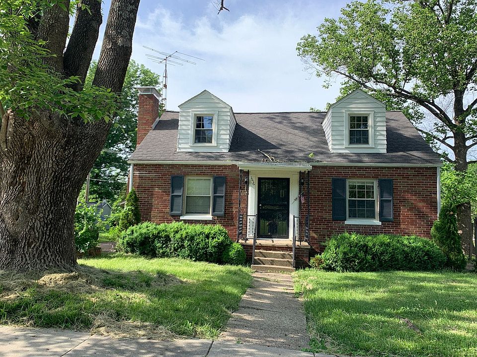 1st image of 1116 W Walkup Ave