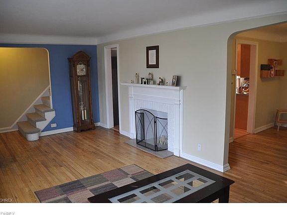 4th image of 4976 Edsal Dr