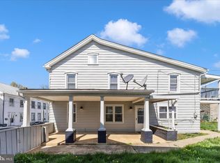 120 John St, Hagerstown, MD 21740