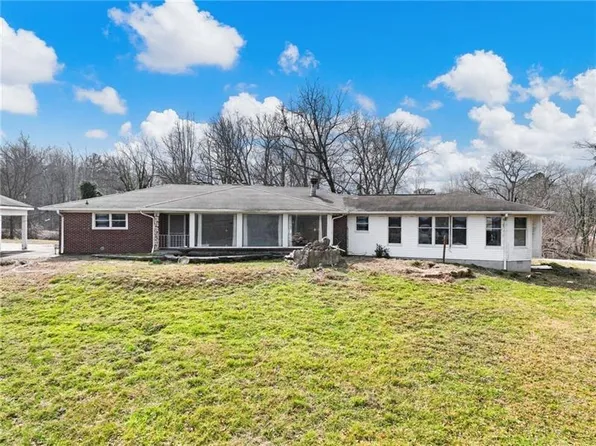 2511 Dana Dr, Gainesville, GA 30507