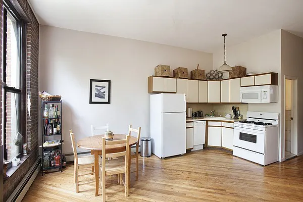 Rented by Erica Sullivan, LREB | media 13