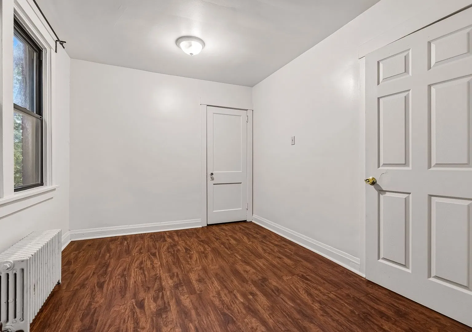 Gorgeous 2 bedroom home in Greenfield available now! — Photo 4