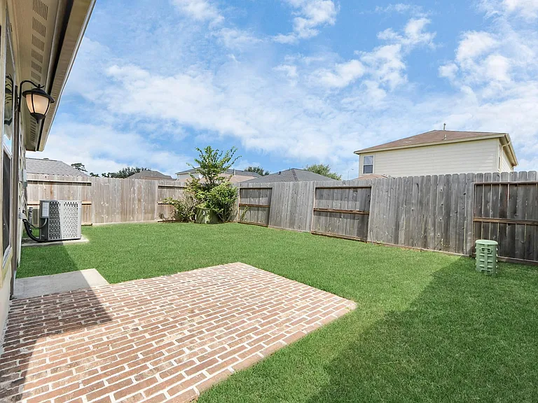 2930 Ribbon Creek Way — Photo 17