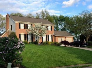 102 Lawrence Dr, Beaver, PA 15009