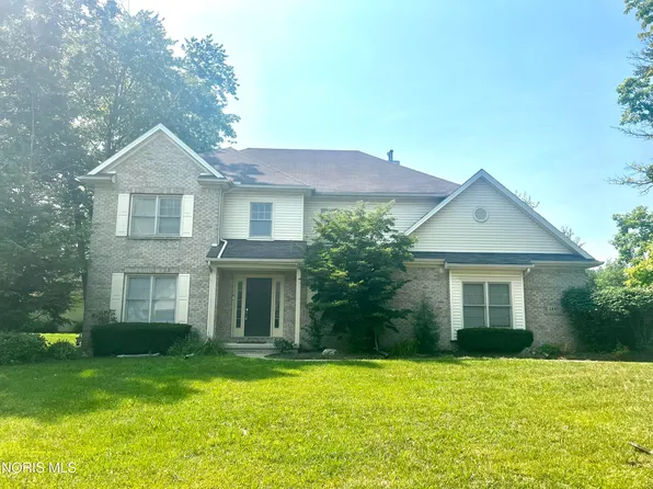 9033 Linden Lake Rd, Sylvania, OH 43560