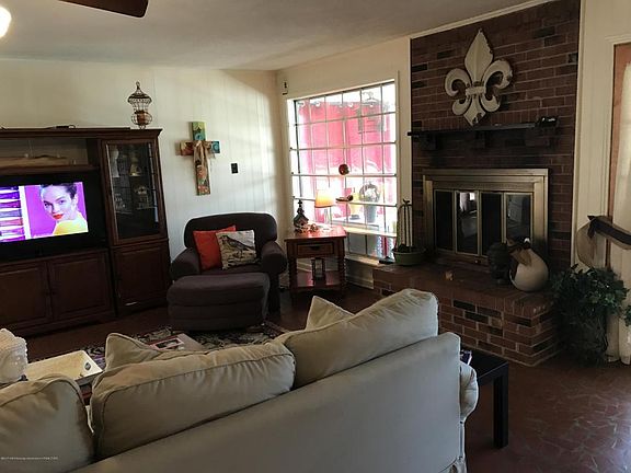 5th image of 1285 Thunderbird Dr N