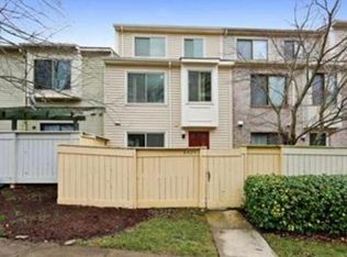 9409 Gentle Cir, Gaithersburg, MD 20886