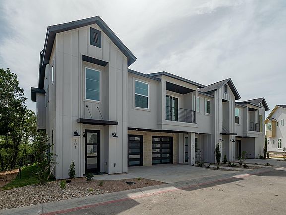 2nd image of 12001 Vista Parke Dr #701