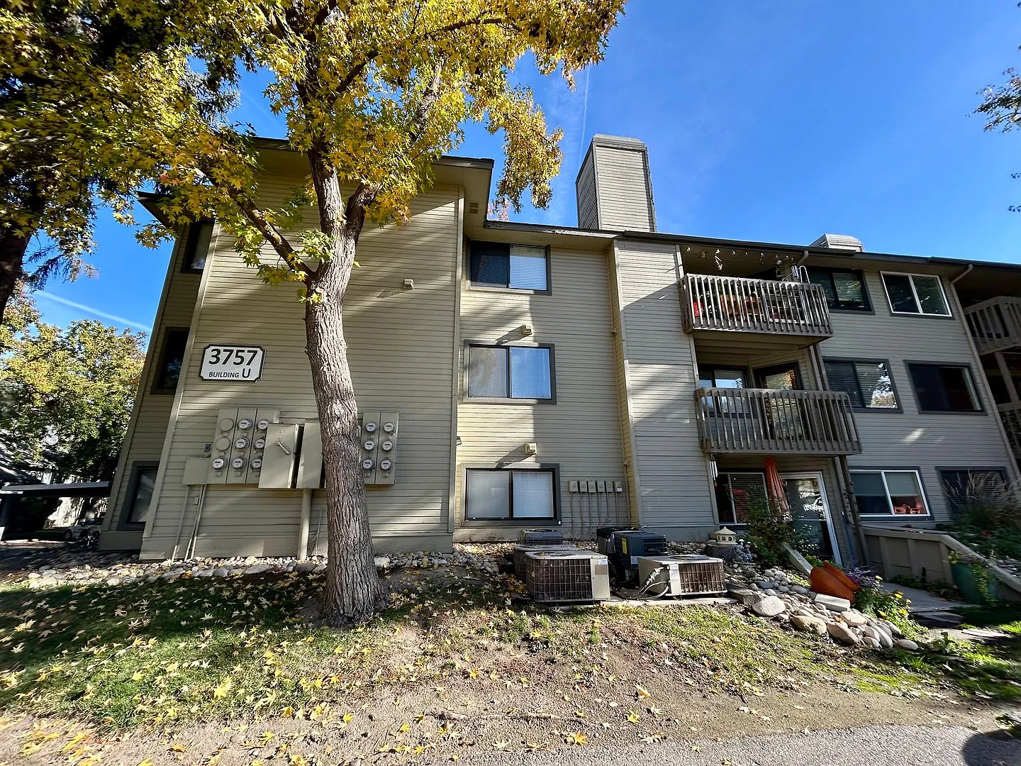 Contemporary 2 Bedroom Condo in the Heart of SE Boise | W,S,T & Cable Included!! — Photo 4