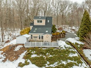 164 Paradise Drive, Brooklyn, CT 06234