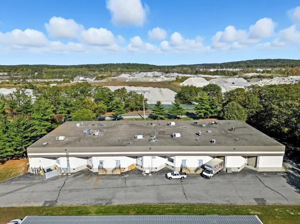 160 Ayer Rd #1, Littleton, MA 01460