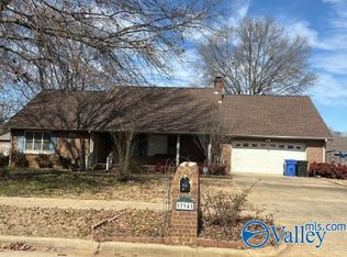 17941 Collins St, Athens, AL 35611