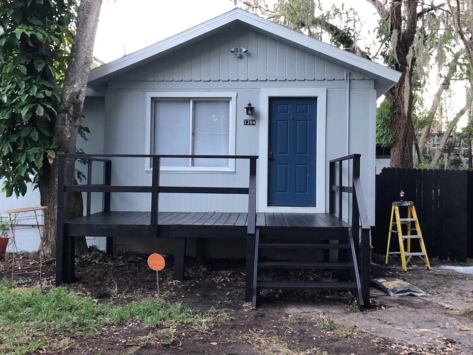 1st image of 1394 41st St