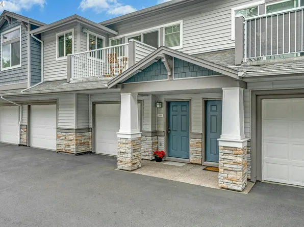 14925 SW Sandhill Loop Unit 202, Beaverton, OR 97007