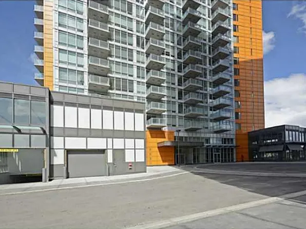 3830 S Brentwood Rd NW #302, Calgary, AB T2L 2J9