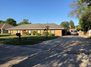 124 Queens Ln, Slidell, LA 70458