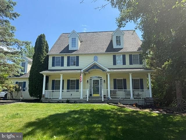 1st image of 52 Kathleen Ct
