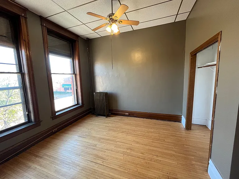 227 N Minnesota St — Photo 11