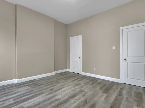 62 15th Street image 5 of 26