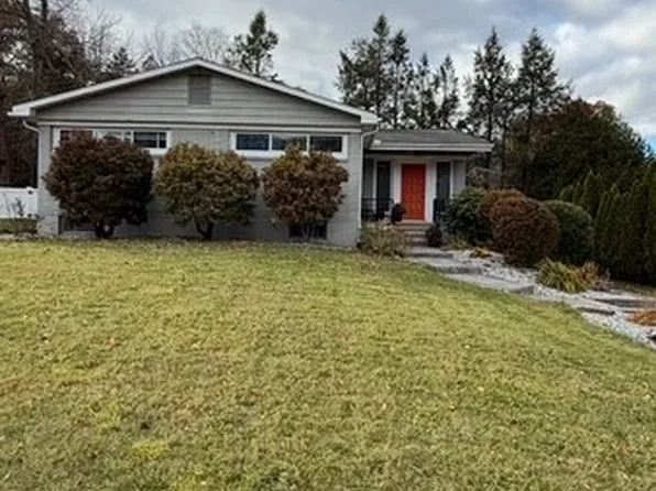 365 Spruce Street, Cheshire, CT 06410