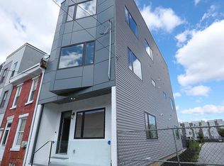 139 Jefferson St, Philadelphia, PA 19122