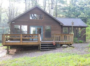27 Willow Ln, Fisher, PA 16225