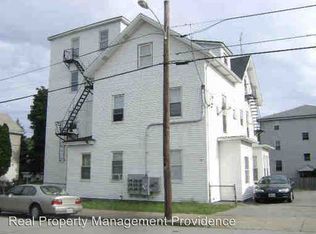 78 Sherman St APT 3, Pawtucket, RI 02860