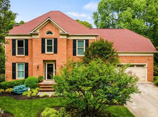 1212 Ashgrove Pl, Knoxville, TN 37919