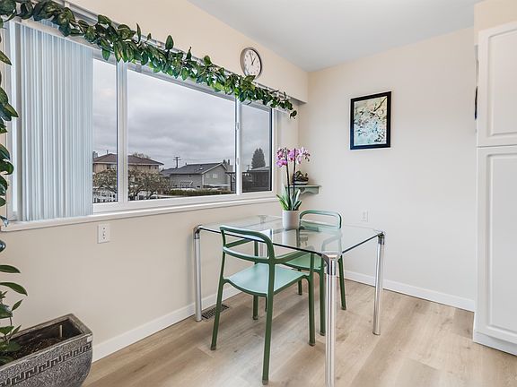 3rd image of 6555 Saint Charles Pl