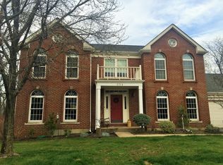 334 Farmington Dr, Lakeside Park, KY 41017
