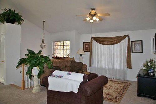 4th image of 4824 Autumn Ln NW