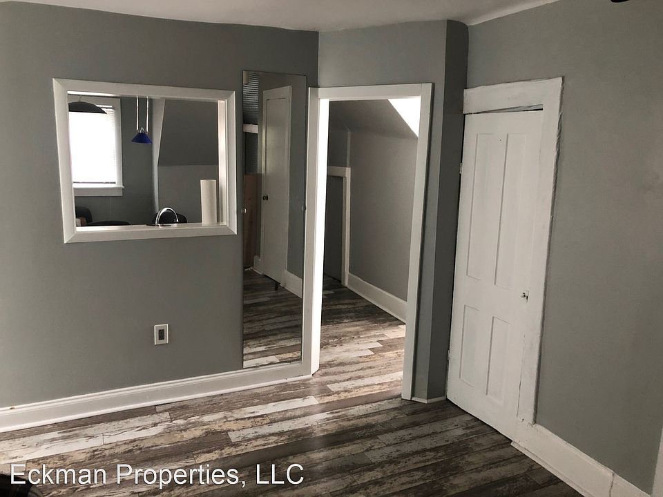 240 East Third 240 E 3rd St Lexington KY Zillow