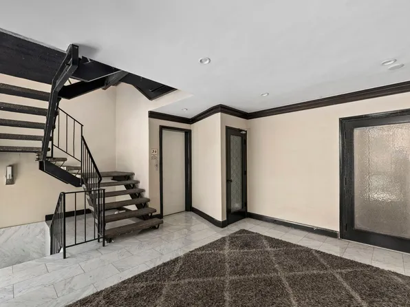 212 S Arnaz Dr, 212 S Arnaz Dr APT 7, Beverly Hills, CA 90211