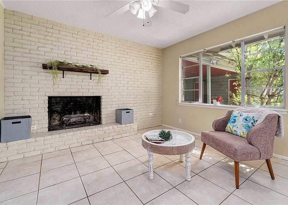 1st image of 8116 Exmoor Dr
