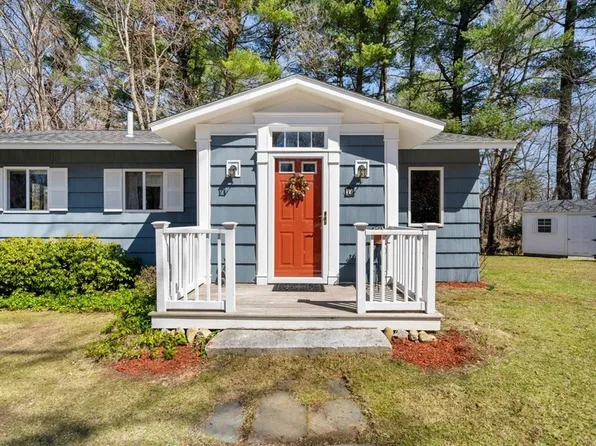 14 Larch Rd, Georgetown, MA 01833