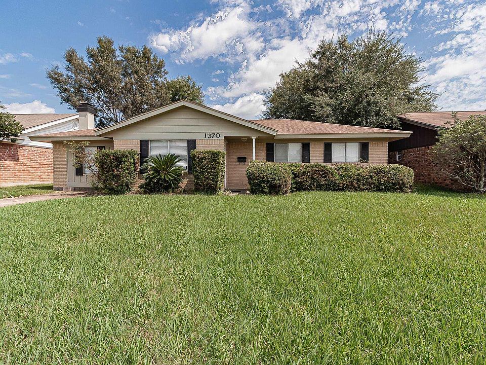 1st image of 1370 Elsie Ln