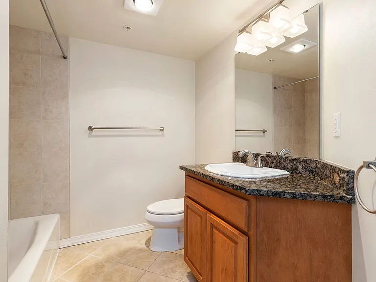 The Fulton Apartments — Photo 22