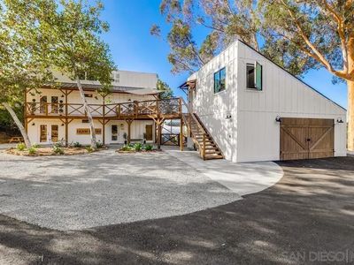 704 Sky Mountain Ln, Alpine, CA, 91901