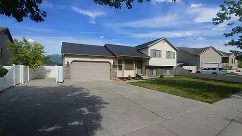 2383 S 1350 W Photo 1